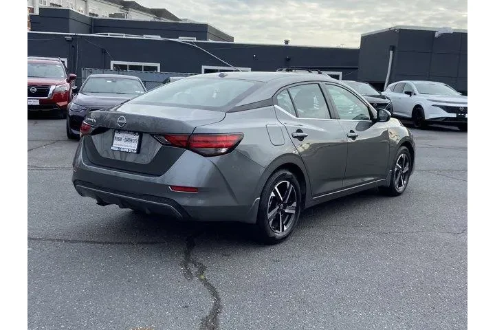 $19250 : Nissan Sentra 2025 SV 4dr Se image 4
