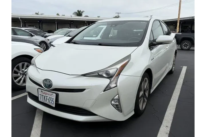 $12334 : Toyota Prius 2016 Two Eco 4d image 2
