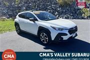 PRE-OWNED 2024 SUBARU CROSSTR en Madison WV