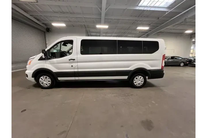 $28585 : Ford Transit 2022 350 XL 3dr image 6