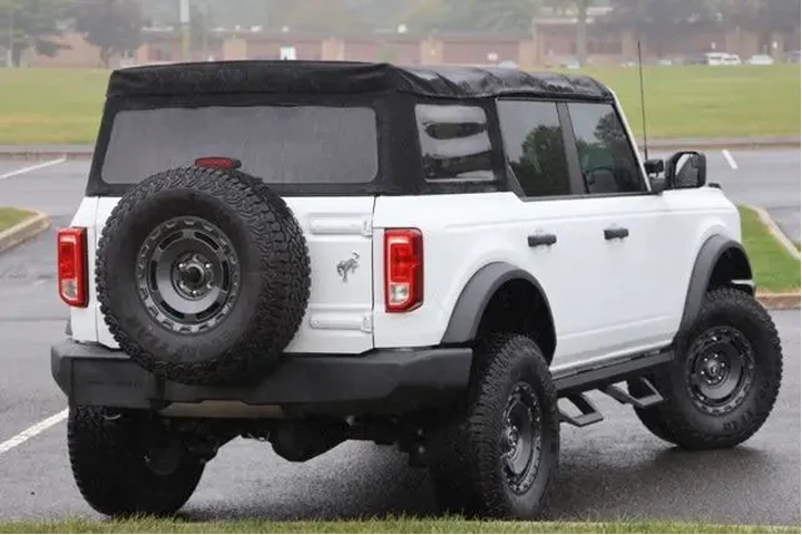 $36495 : Ford Bronco 2022 4x4 Base 4d image 7