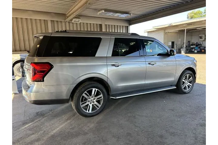 $39997 : Ford Expedition MAX 2023 4x4 image 5