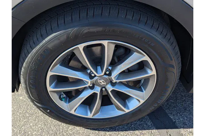 $17999 : Hyundai SANTA FE 2017 AWD SE image 7