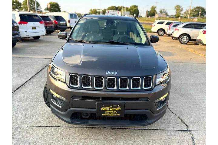$10999 : 2018 Compass Latitude FWD image 2