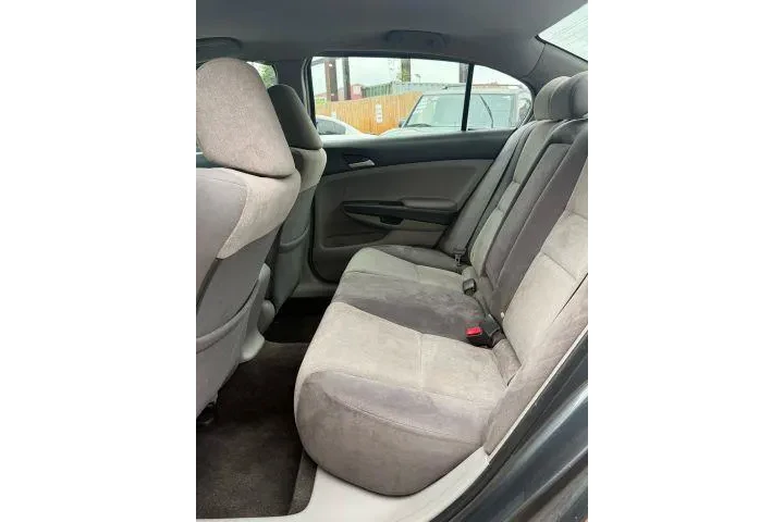 $6250 : Honda Accord 2008 LX 4dr Sed image 6