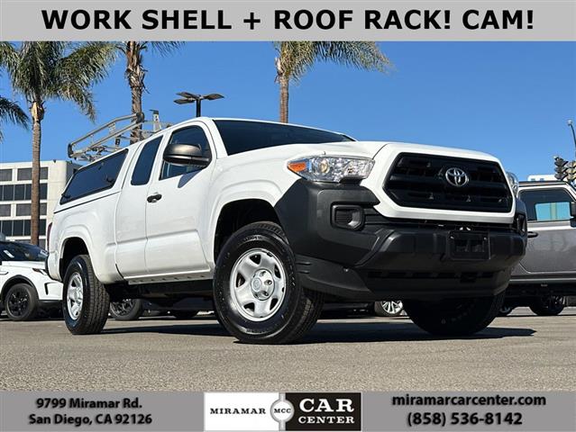 $21477 : 2017 Tacoma SR image 2