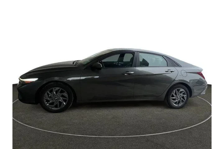 $19999 : Hyundai ELANTRA 2024 SEL 4dr image 2