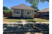 Newly Remodeled! This 3 bedroo en Riverside