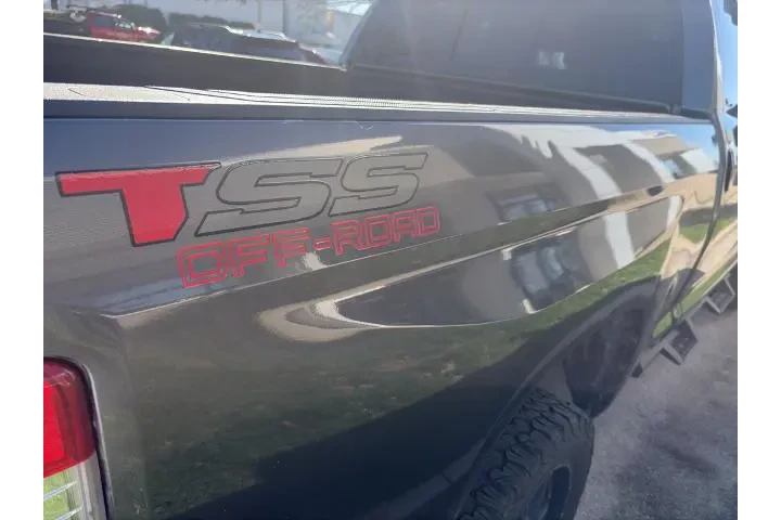 $12500 : Toyota Tundra 2014 4x4 SR5 4 image 3