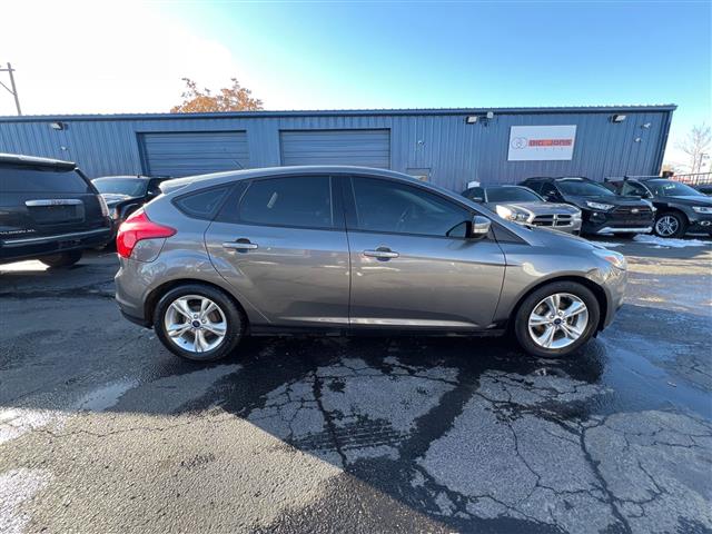 $8488 : 2014 Focus SE, GREAT ON GAS, image 6
