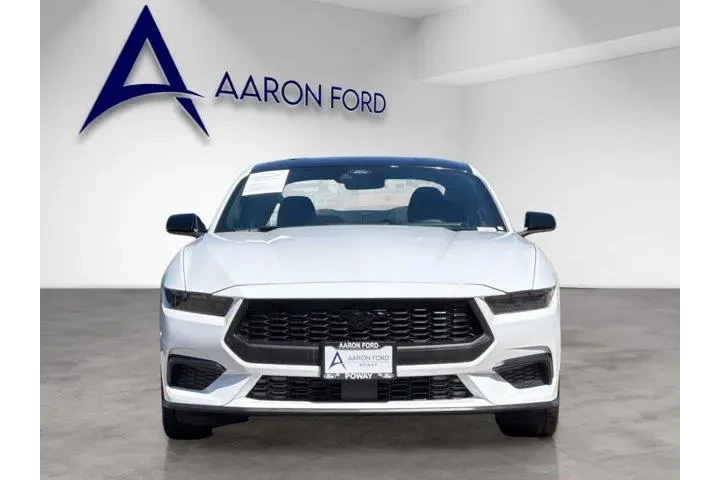 $30717 : Ford Mustang 2025 EcoBoost 2 image 9