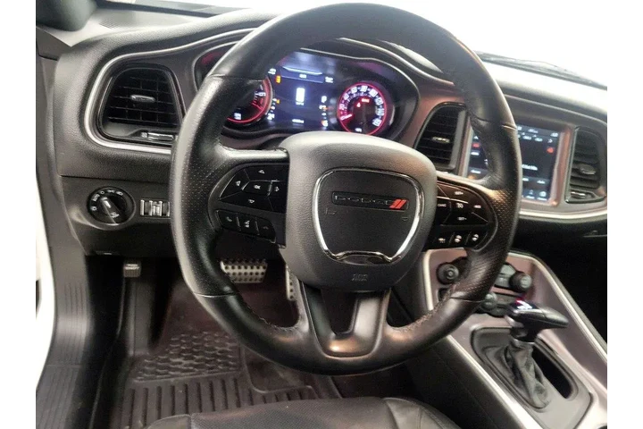 $22998 : Dodge Challenger 2019 SXT 2d image 10