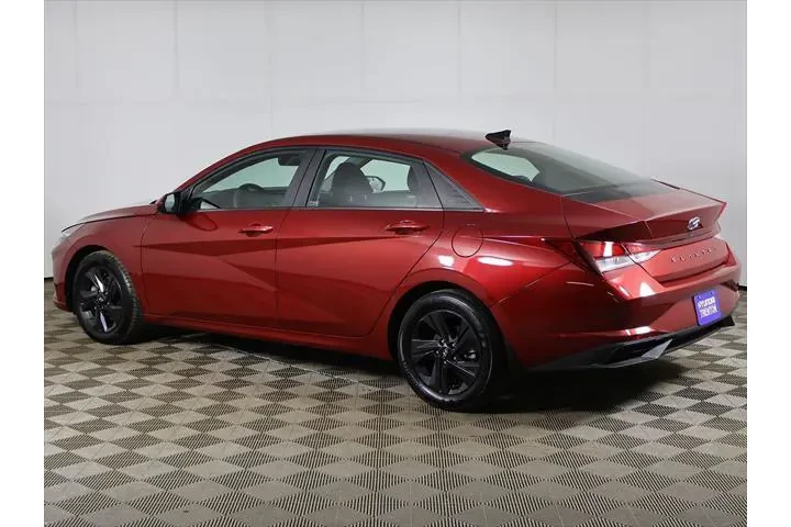 $19199 : Hyundai ELANTRA 2023 SEL 4dr image 8