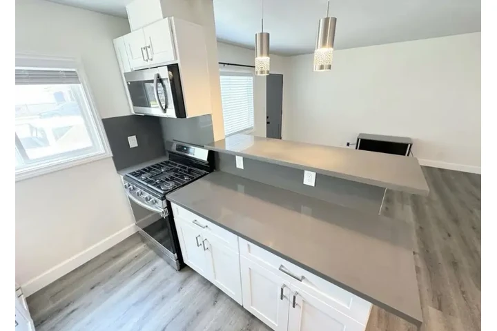 $1100 : ¡APTO PRIVADO DE 1 HABITACION! image 3