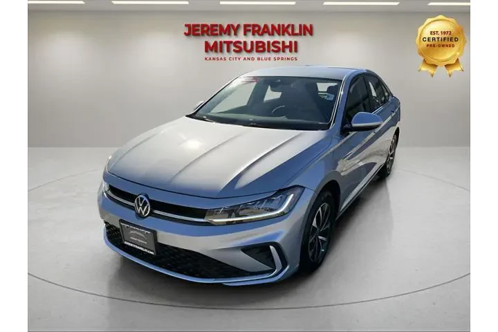 $21788 : Volkswagen Jetta 2025 S 4dr image 7