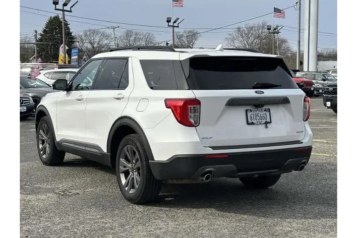 $30450 : Ford Explorer 2022 AWD XLT 4 image 8