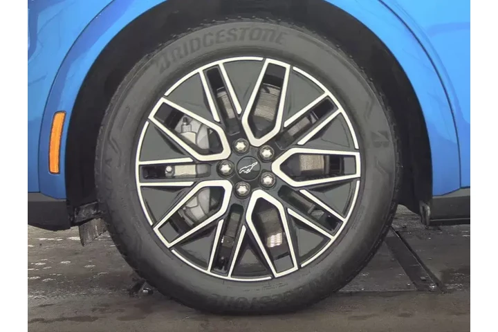 $34999 : Ford Mustang Mach-E 2025 AWD image 9