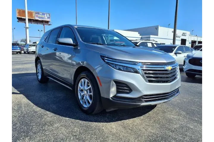 $18988 : Chevrolet Equinox 2023 LT 4d image 1