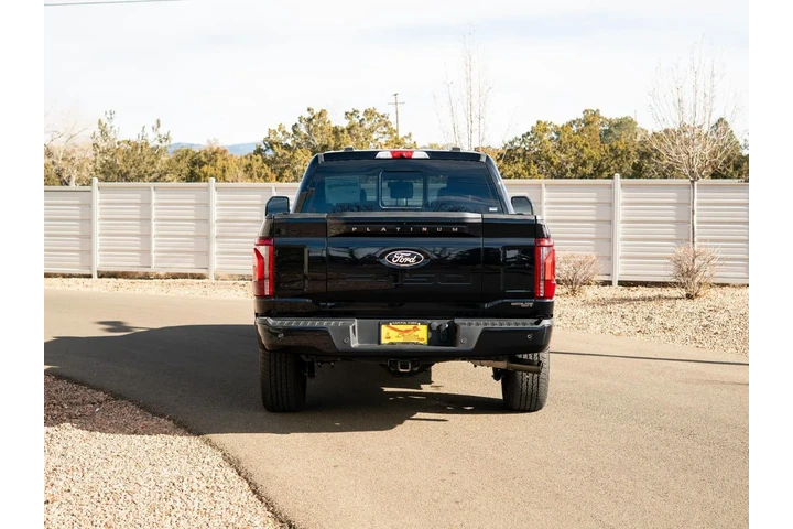 $68744 : 2024 F-150 Platinum image 5