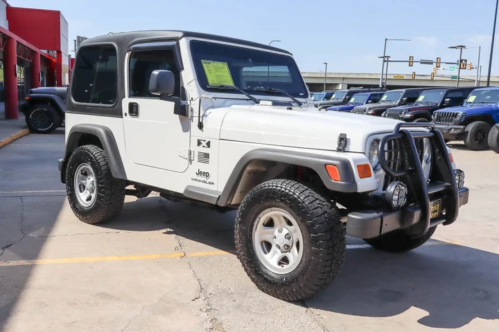 $25578 : 2005 Wrangler 2dr X image 4