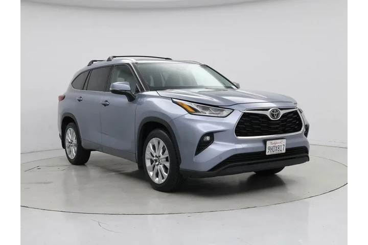 $36998 : Toyota Highlander 2023 AWD L image 1