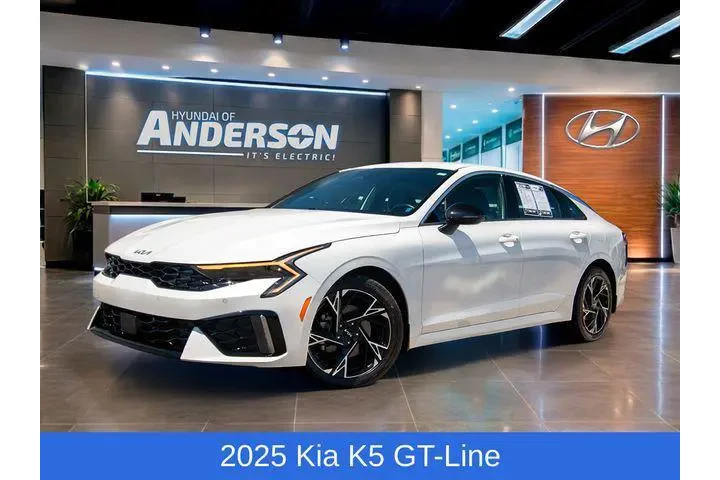 $28486 : Kia K5 2025 GT-Line 4dr Seda image 1