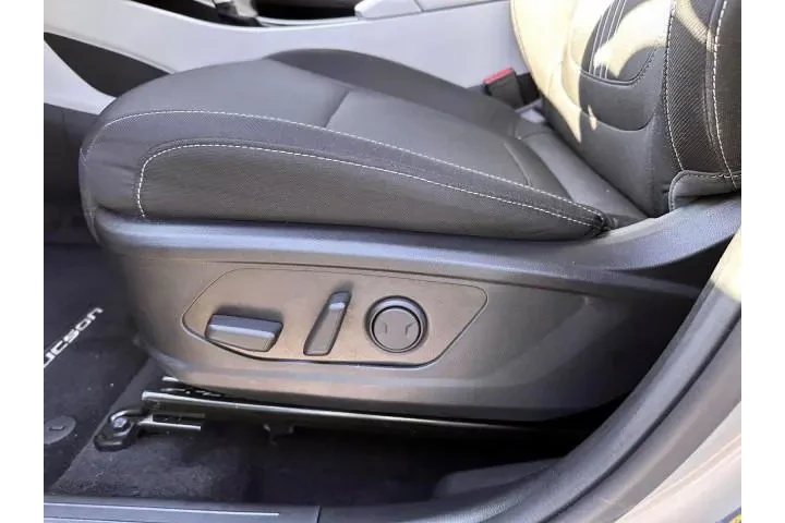 $22998 : Hyundai TUCSON 2023 AWD SEL image 10