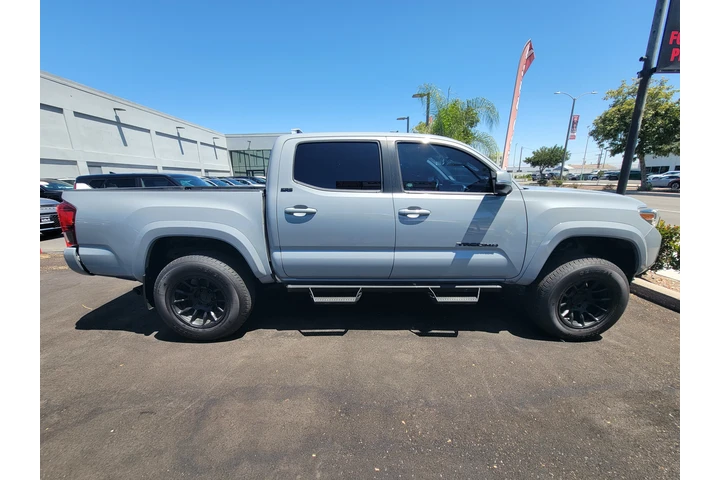 2020 Toyota Tacoma Double Cab image 6