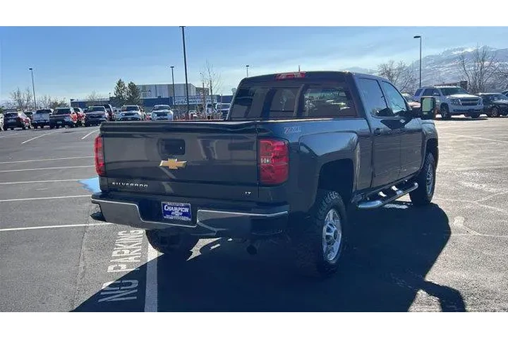 $33984 : Chevrolet Silverado 2500HD 2 image 5