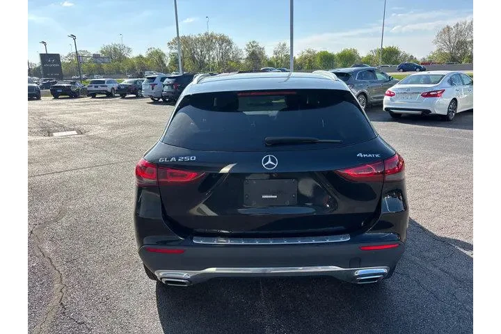 $21985 : Mercedes-Benz GLA 2021 AWD G image 6
