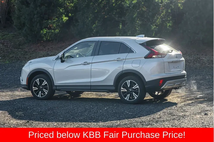 $14995 : Mitsubishi Eclipse Cross 202 image 5