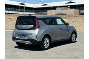 $15989 : Kia Soul 2023 S 4dr Crossove thumbnail