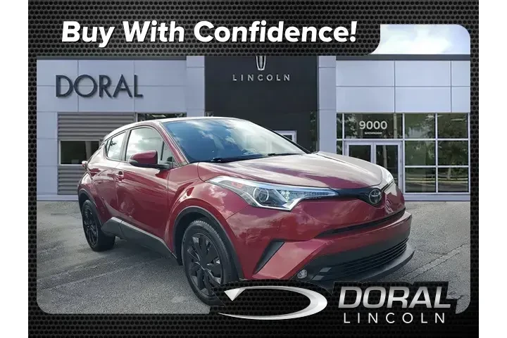 $15990 : Toyota C-HR 2019 XLE 4dr Cro image 1