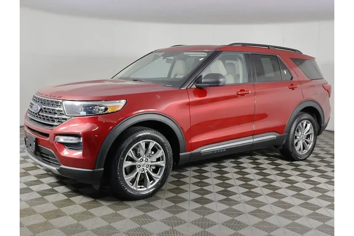 $24393 : Ford Explorer 2022 AWD XLT 4 image 8