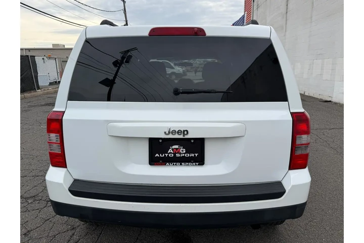 $4988 : 2012 Patriot FWD 4dr Sport image 10