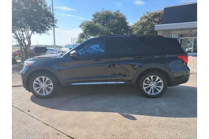 $20888 : Ford Explorer 2021 XLT 4dr S image 2