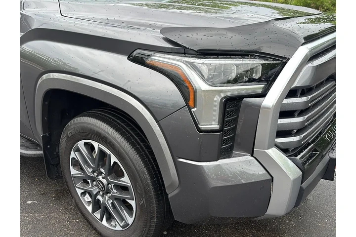 $59294 : Gold Certified 2025 Tundra Li image 8