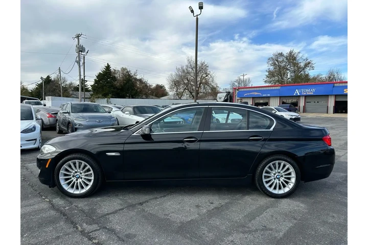 2011 BMW 5 SERIES 535I SEDAN image 3