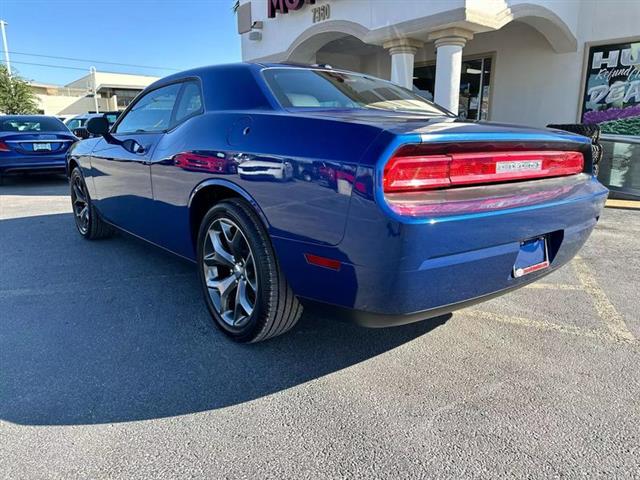 $13995 : Pre-Owned 2010 Challenger SE image 8