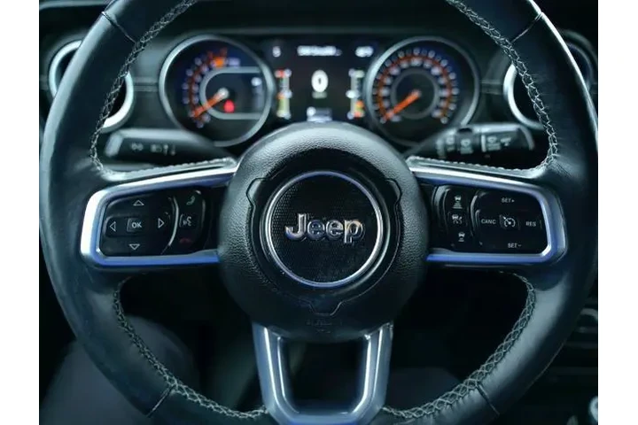 $31990 : Jeep Wrangler Unlimited 2022 image 9