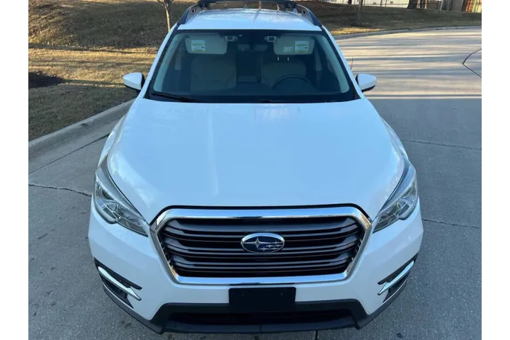 $15997 : 2020 Ascent Premium 8-Passeng image 10