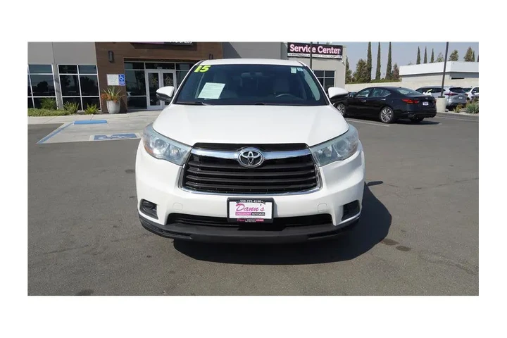 $18984 : 2015 Highlander LE Sport Util image 3