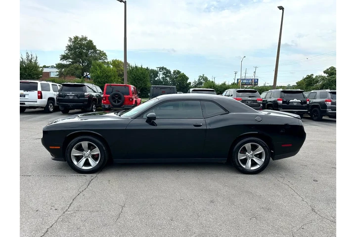$9980 : 2015 Challenger 2dr Cpe SXT image 5