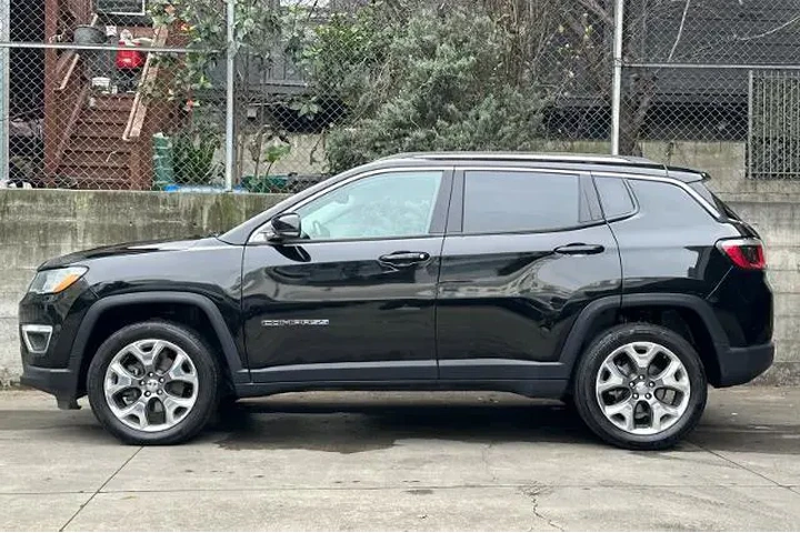 $14995 : Jeep Compass 2020 4x4 Limite image 7
