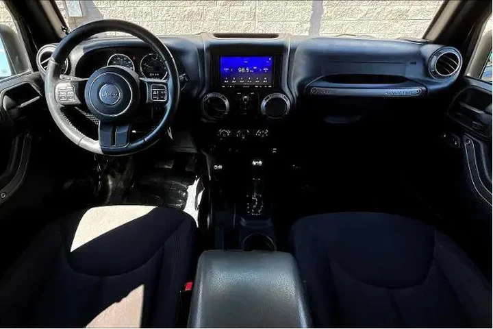 $27995 : Jeep Wrangler Unlimited 2017 image 10