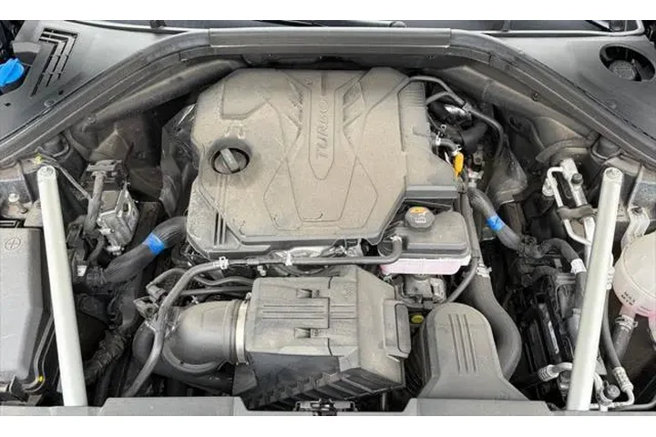 $60 : Genesis GV70 2024 AWD 2.5T S image 8