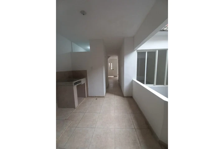 $750000 : APARTAMENTO EN SEGUNDO PISO image 5