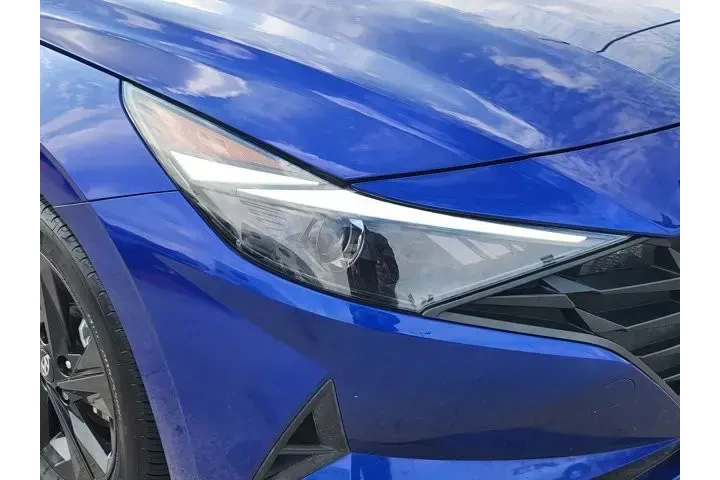 $18965 : Hyundai ELANTRA 2023 SEL 4dr image 9