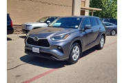 $25998 : Toyota Highlander 2021 AWD L thumbnail