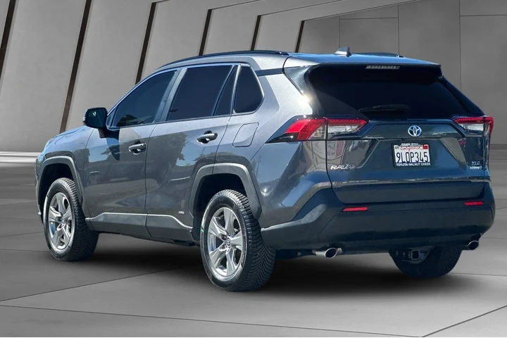 $36900 : Toyota RAV4 Hybrid 2024 AWD image 10